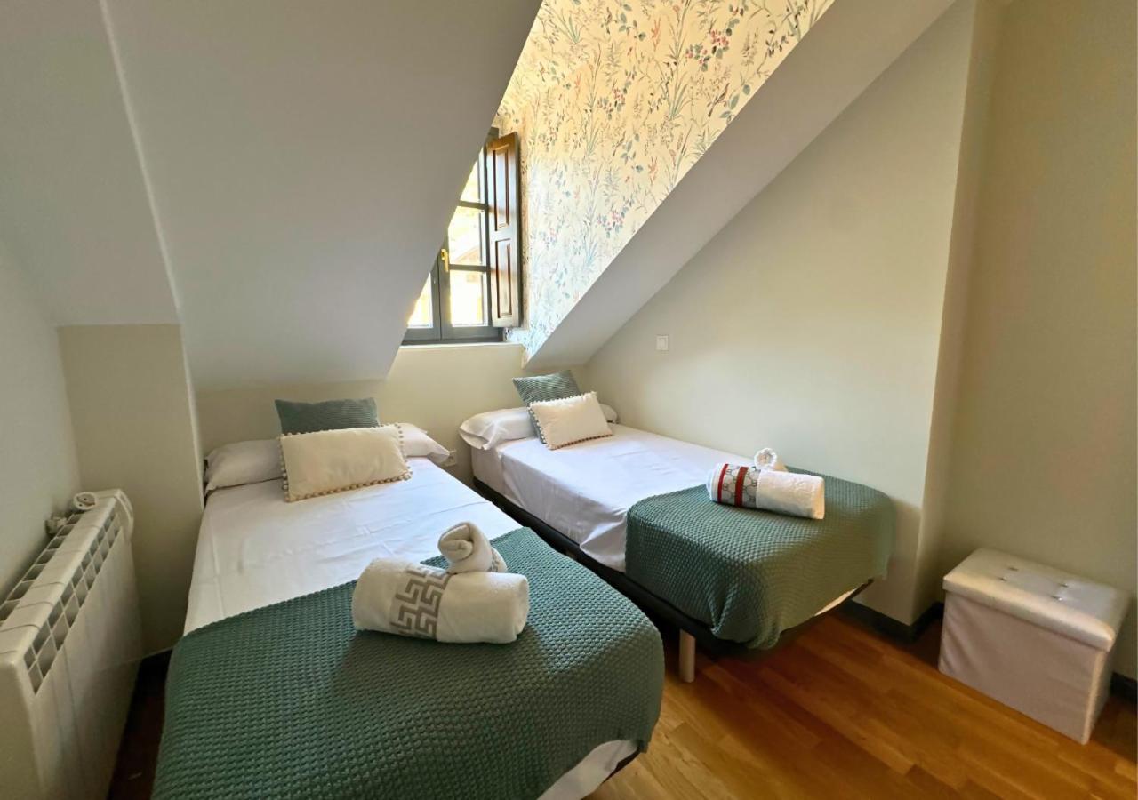 Caldares Exclusivo Atico En El Pueyo De Jaca Apartment ปันตีโกซา ภายนอก รูปภาพ
